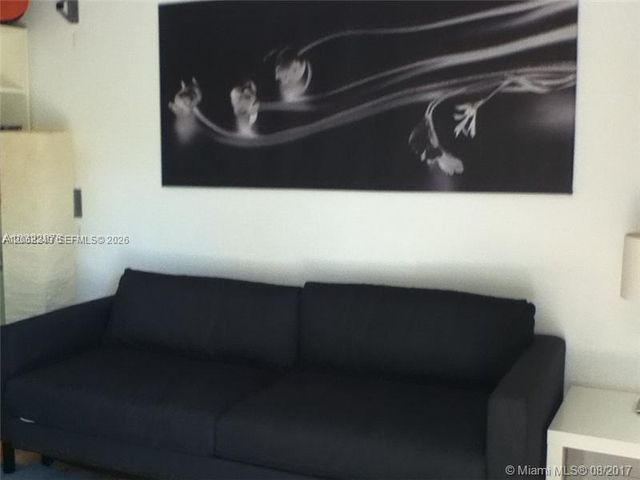549 Meridian Avenue 10, Miami Beach, FL 33139