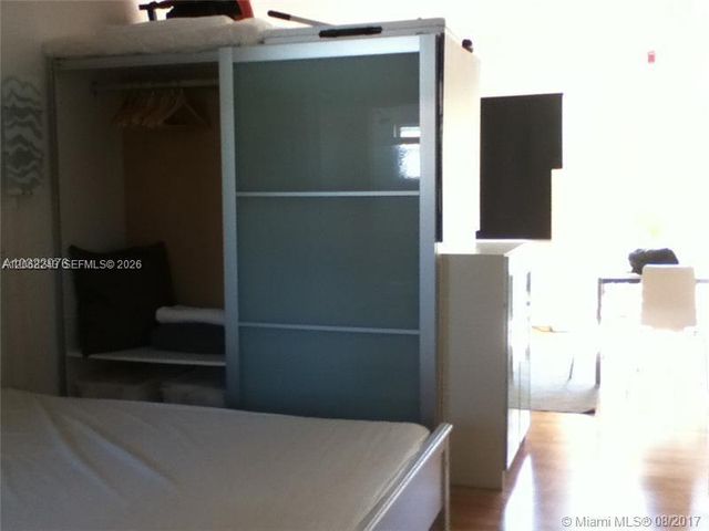 549 Meridian Avenue 10, Miami Beach, FL 33139