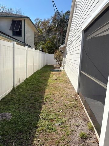 6045 Francis Street, Jupiter, FL 33458