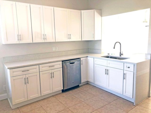 6045 Francis Street, Jupiter, FL 33458