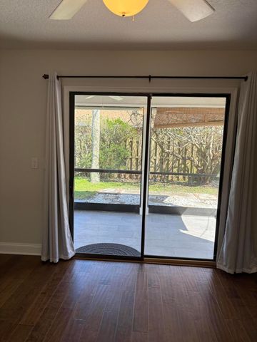 6045 Francis Street, Jupiter, FL 33458