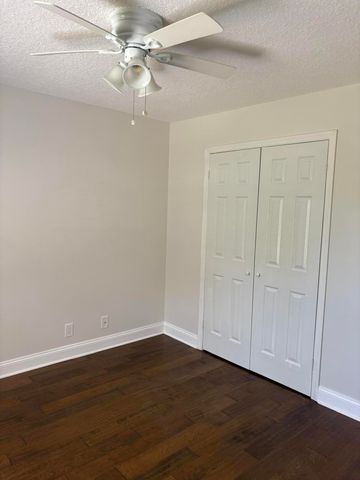 6045 Francis Street, Jupiter, FL 33458