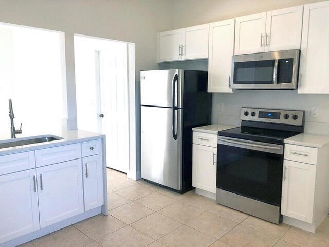 6045 Francis Street, Jupiter, FL 33458