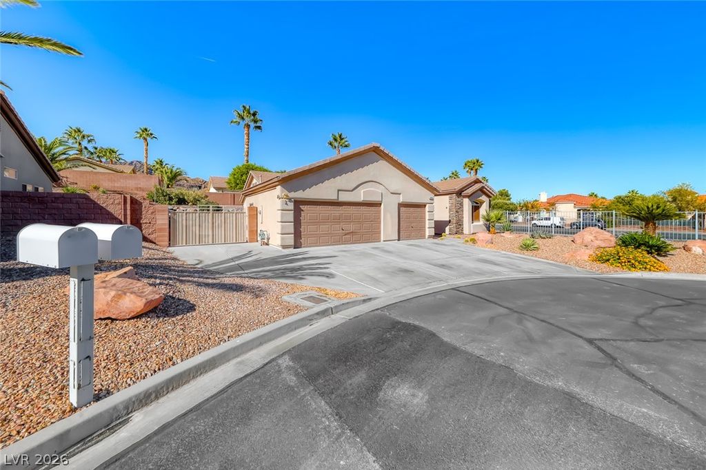 698 Magic Cove Court, Boulder City, NV 89005 — photo 4