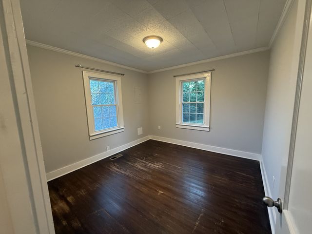 505 W 15th St, Columbia, TN 38401