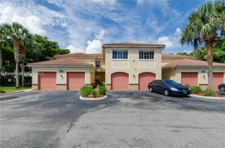 2458 Centergate Dr 202, Miramar, FL 33025