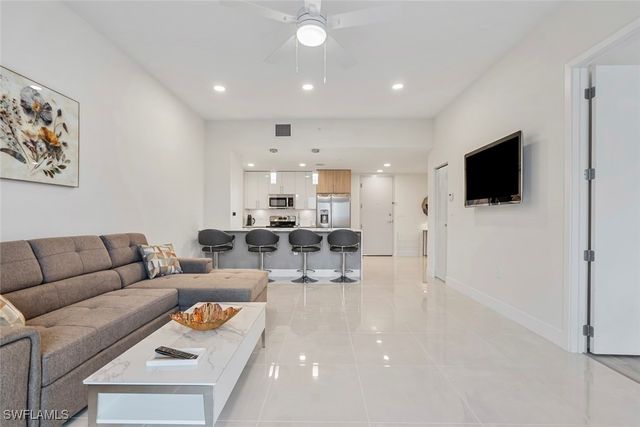 26600 Rosewood Pointe DR B 203, Bonita Springs, FL 34135