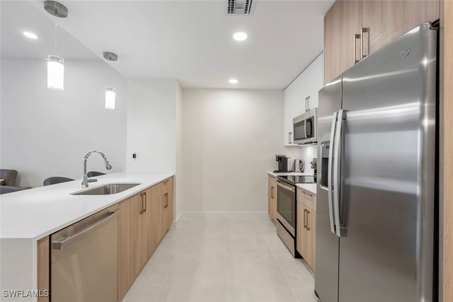 26600 Rosewood Pointe DR B 203, Bonita Springs, FL 34135