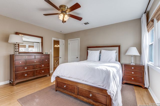 567 Donaldson, San Antonio, TX 78201