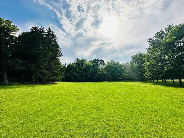 755 N 1851st Diagonal Road, Lecompton, KS 66050