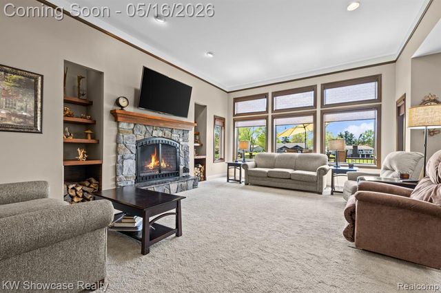 3348 Kingsway Drive, Highland, MI 48356