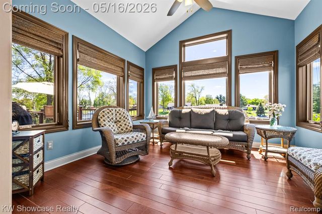 3348 Kingsway Drive, Highland, MI 48356