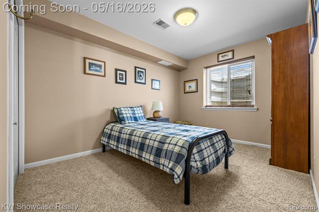 3348 Kingsway Drive, Highland, MI 48356
