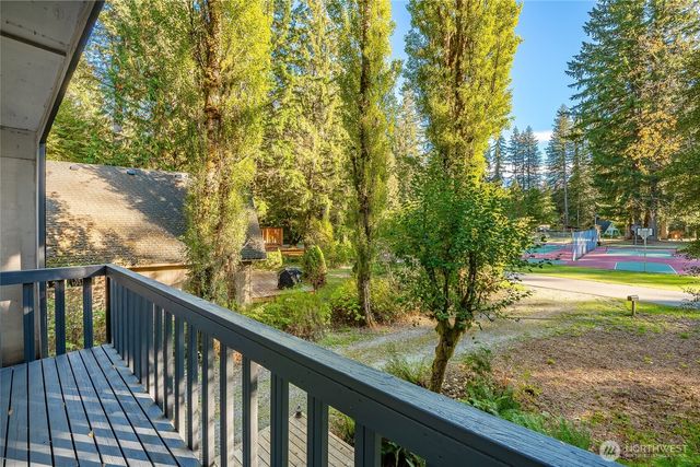 7018 Olympus Way, Glacier, WA 98244