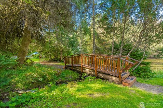 7018 Olympus Way, Glacier, WA 98244