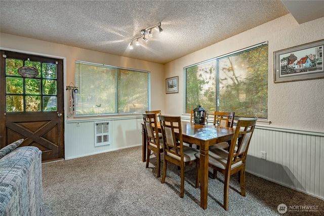 7018 Olympus Way, Glacier, WA 98244