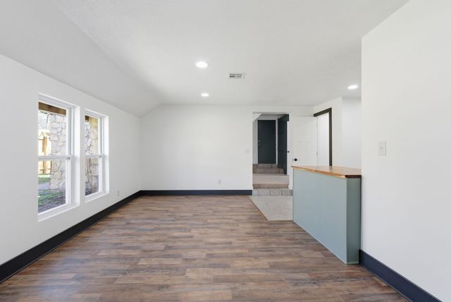 1718 S Fern St, Wichita, KS 67213