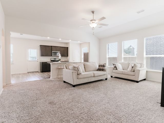 608 Aqueduct Drive, Seagoville, TX 75159