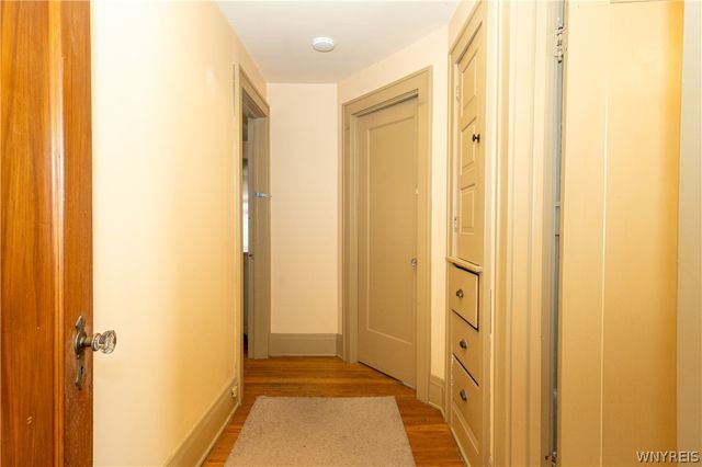 300 Windermere Boulevard, Amherst, NY 14226