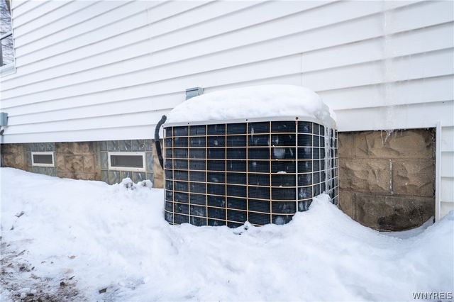 300 Windermere Boulevard, Amherst, NY 14226