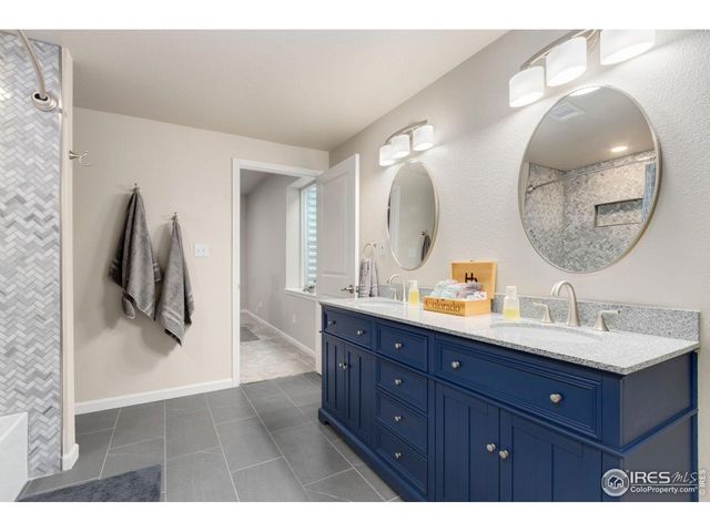 719 Wagon Bend Rd, Berthoud, CO 80513