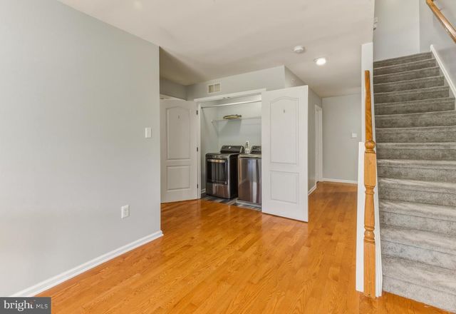 169 HIDDEN DR, Blackwood, NJ 08012