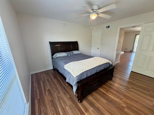 3300 Pebblebrook Drive 50, Seabrook, TX 77586