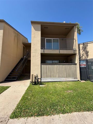 3300 Pebblebrook Drive 50, Seabrook, TX 77586