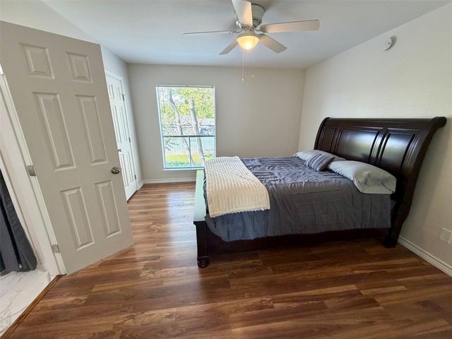 3300 Pebblebrook Drive 50, Seabrook, TX 77586