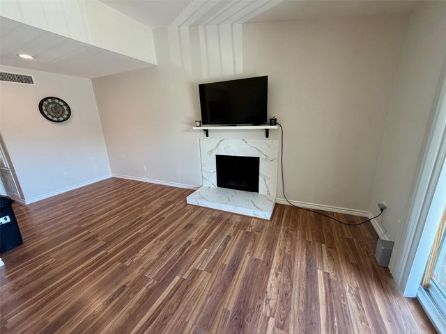 3300 Pebblebrook Drive 50, Seabrook, TX 77586