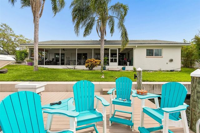 1473 50TH AVENUE NE, St Petersburg, FL 33703