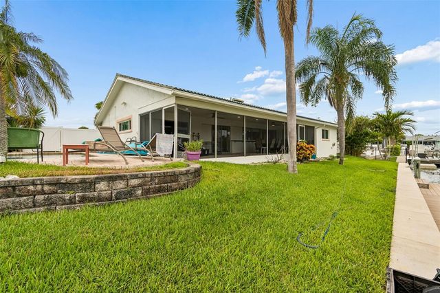 1473 50TH AVENUE NE, St Petersburg, FL 33703
