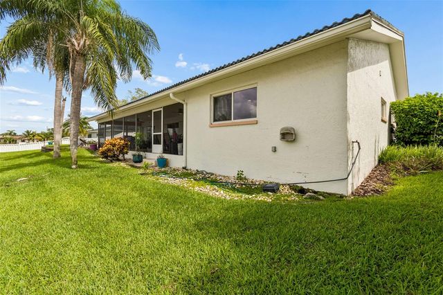 1473 50TH AVENUE NE, St Petersburg, FL 33703