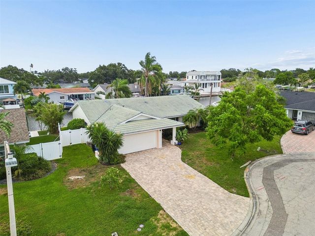 1473 50TH AVENUE NE, St Petersburg, FL 33703