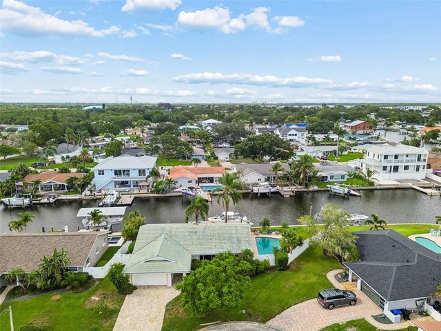 1473 50TH AVENUE NE, St Petersburg, FL 33703