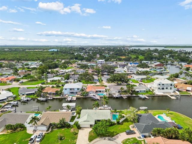 1473 50TH AVENUE NE, St Petersburg, FL 33703