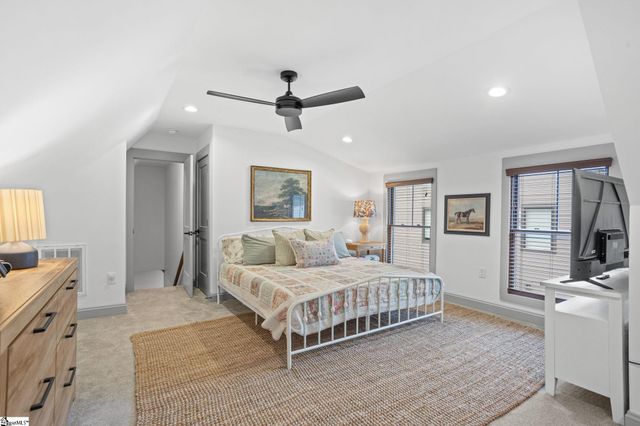 918 Longshore Drive, Salem, SC 29676