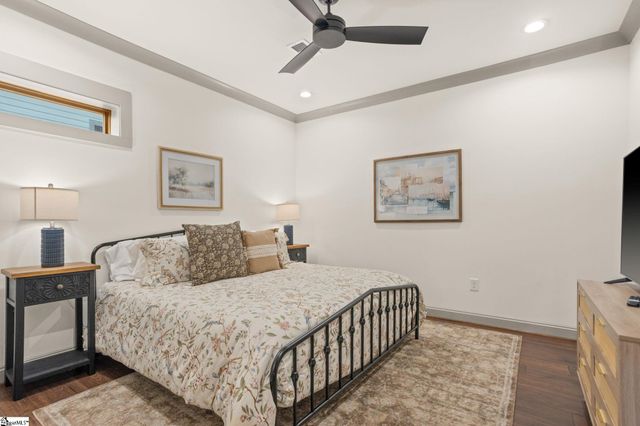 918 Longshore Drive, Salem, SC 29676