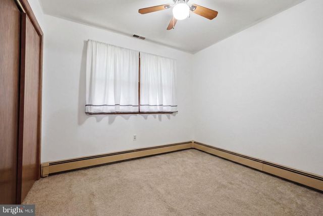 268 BLUE RIDGE DR, Levittown, PA 19057