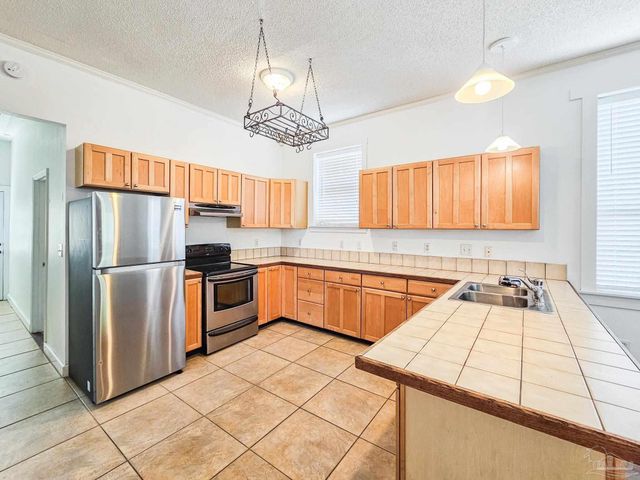 919 E La Rua St, Pensacola, FL 32501