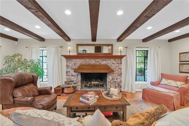 9925 Shadow Hills, Sunland, CA 91040