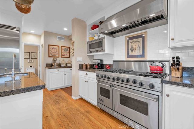 9925 Shadow Hills, Sunland, CA 91040