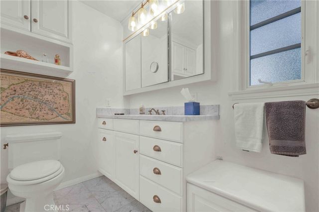 9925 Shadow Hills, Sunland, CA 91040