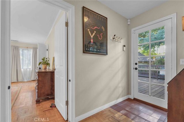 9925 Shadow Hills, Sunland, CA 91040