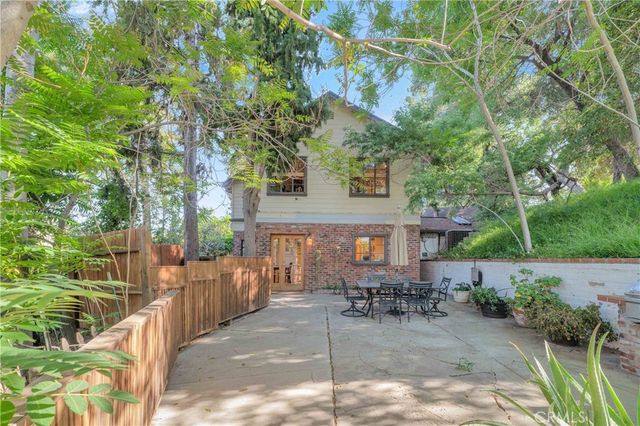 9925 Shadow Hills, Sunland, CA 91040