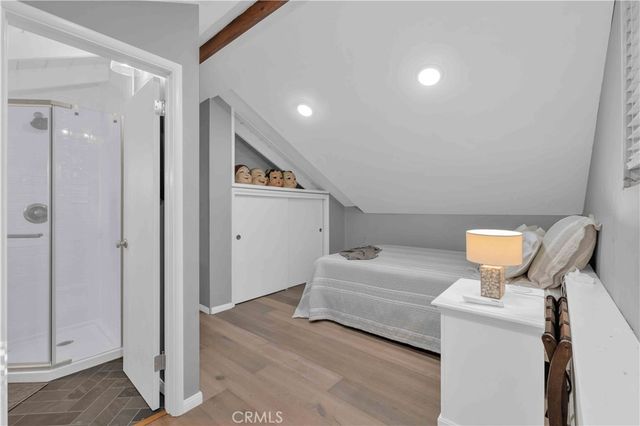 9925 Shadow Hills, Sunland, CA 91040