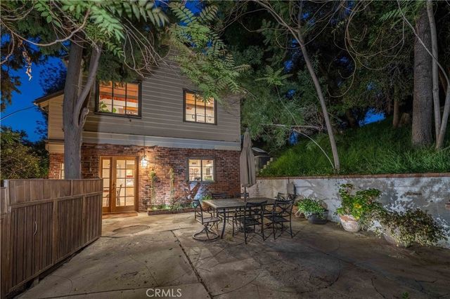 9925 Shadow Hills, Sunland, CA 91040