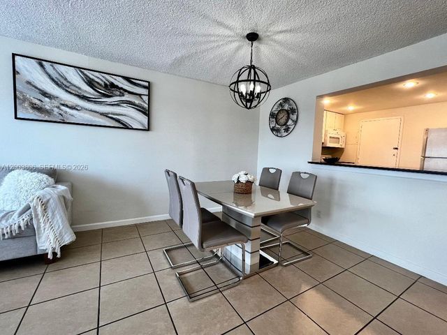 401 Golden Isles Dr 1011, Hallandale Beach, FL 33009