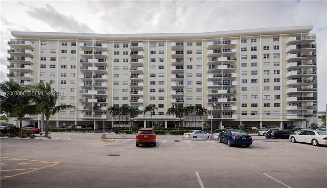 401 Golden Isles Dr 1011, Hallandale Beach, FL 33009