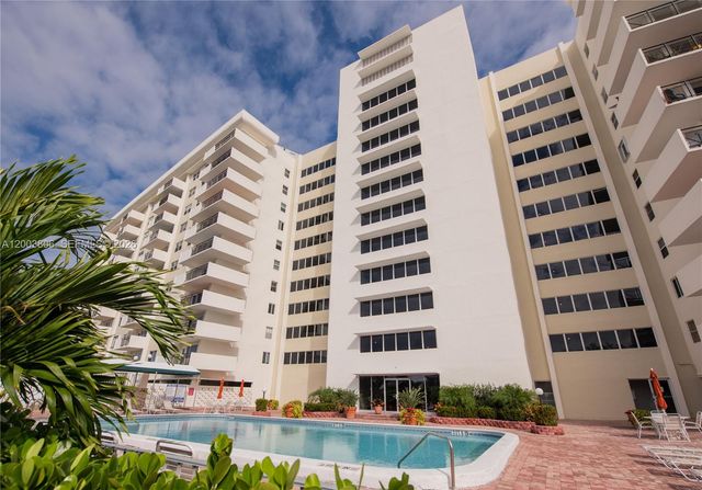 401 Golden Isles Dr 1011, Hallandale Beach, FL 33009